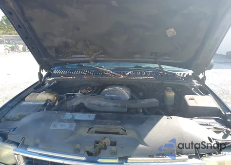 2002 Chevrolet Tahoe Ls from USA, damaged, VIN 1GNEC13Z32R186085